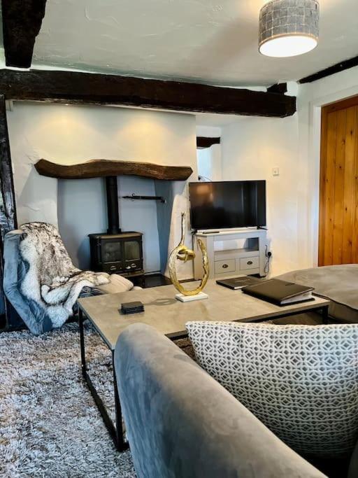 The Old Post Office, Cosy Grade II Listed 2 Bed Apartment Windermere Kültér fotó