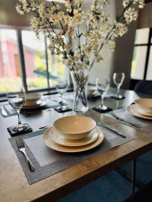 The Old Post Office, Cosy Grade II Listed 2 Bed Apartment Windermere Kültér fotó
